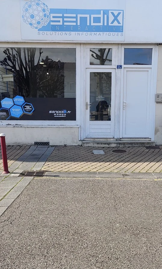 La boutique SENDIX au 2 bis place de la République à Ligny-en-Barrois